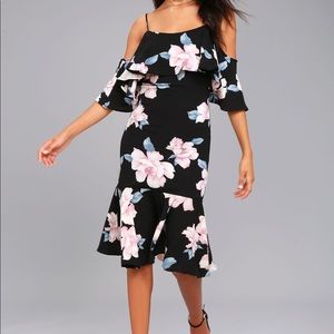 Lulu’s Extra Love Black Floral Dress